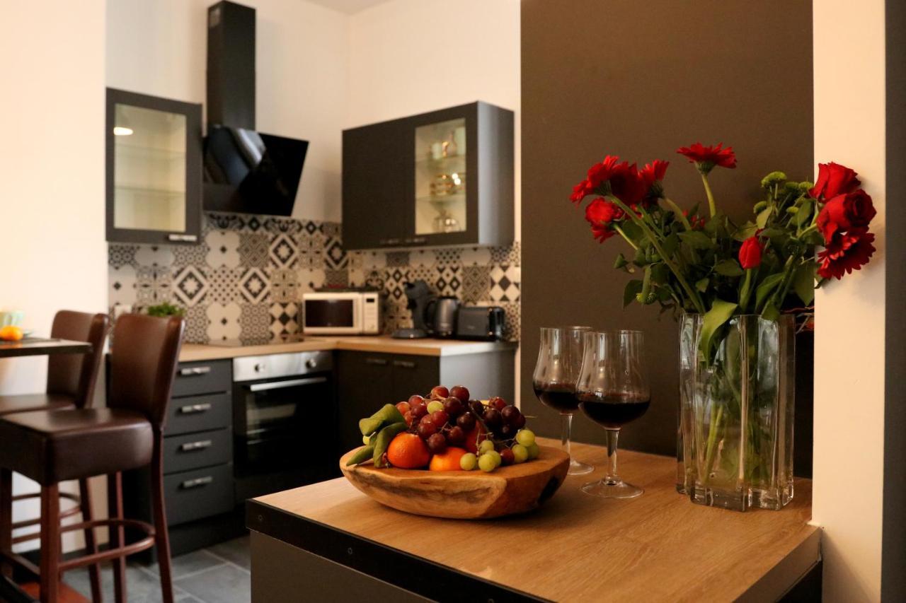 La Tour Notre Dame Bed and Breakfast Boulogne-sur-Mer Exteriör bild